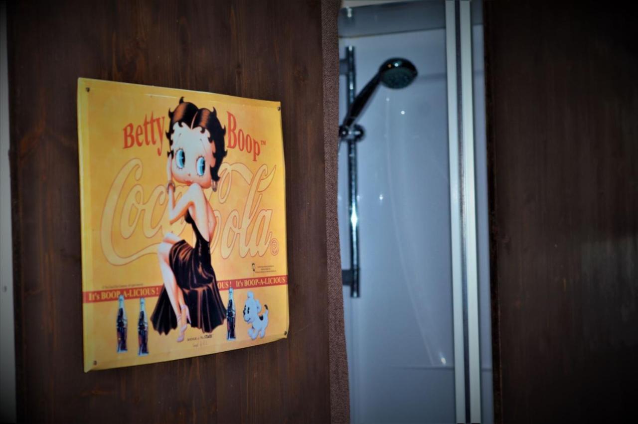 דירות Saint-Bazile La Tiny House Terra Nostra מראה חיצוני תמונה